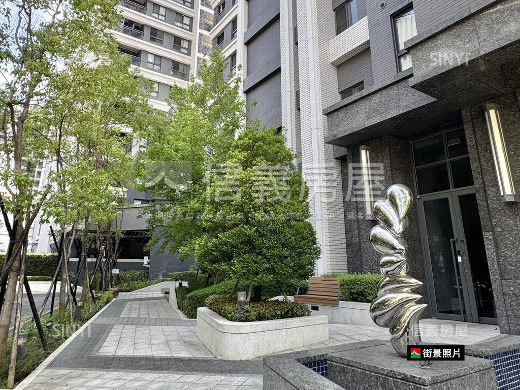 近文修公園附車位小豪宅房屋室內格局與周邊環境