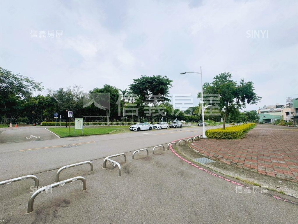極品✪近公園運動中心透天房屋室內格局與周邊環境