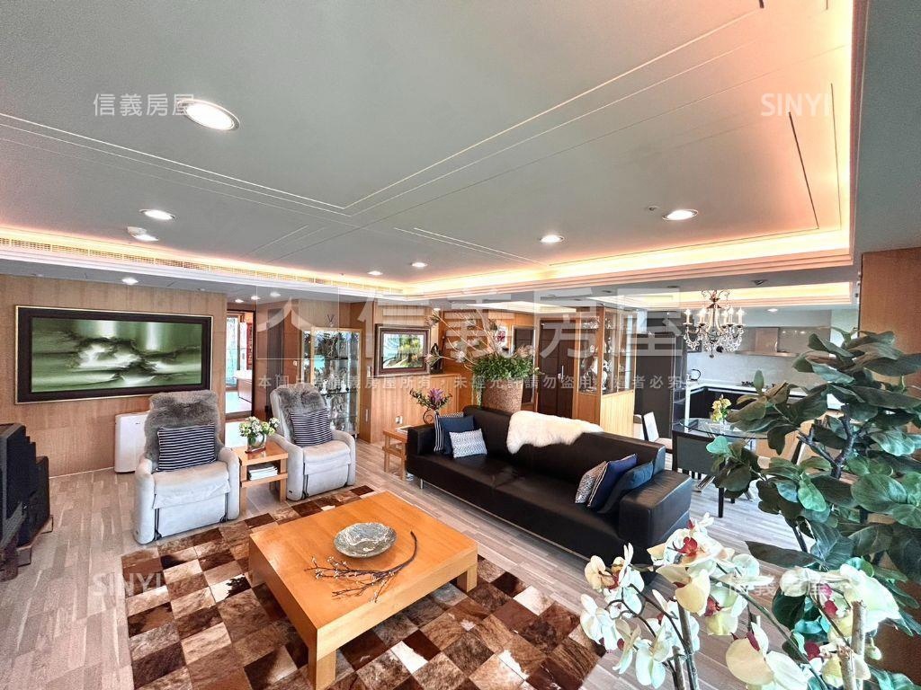 海帝璀璨山河景房屋室內格局與周邊環境