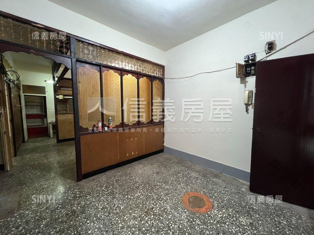 【推薦】低總價中平路美寓房屋室內格局與周邊環境