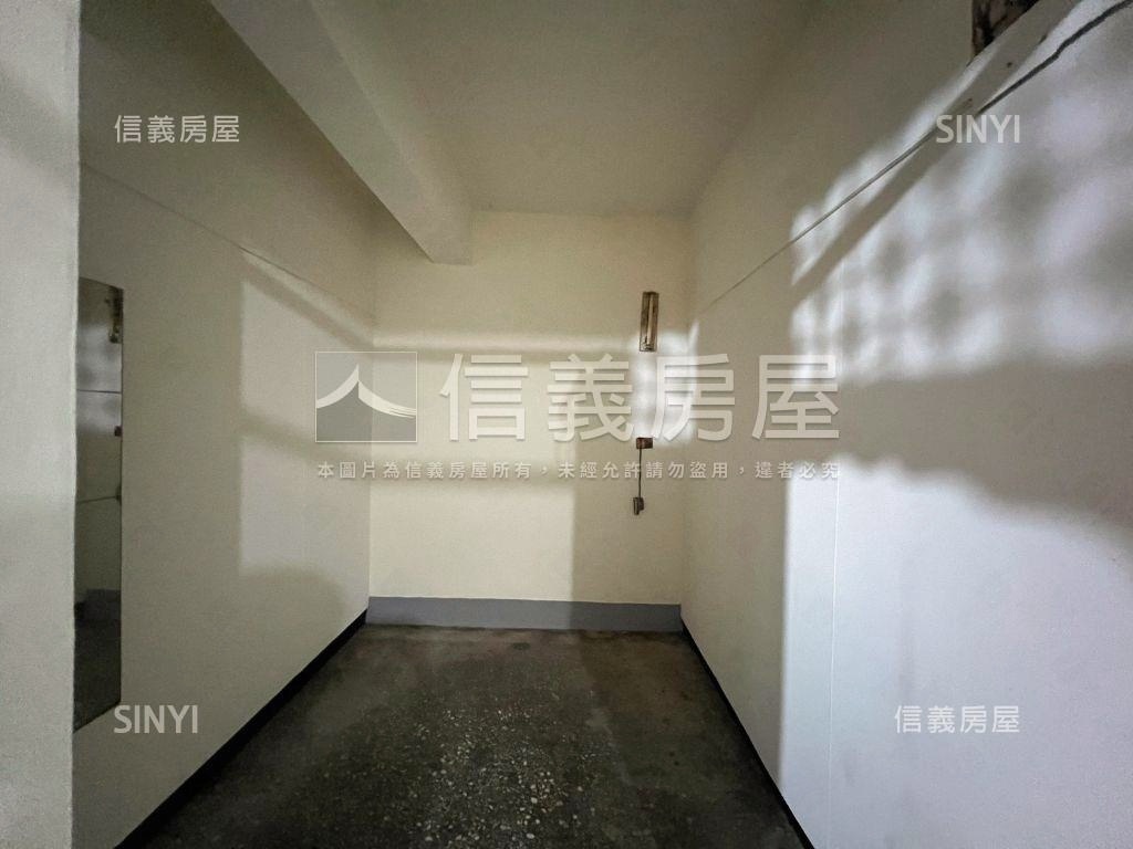 【推薦】低總價中平路美寓房屋室內格局與周邊環境