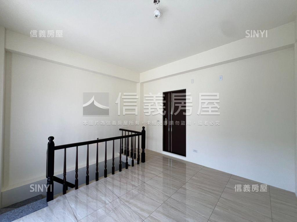 全新臨路裝潢透天店墅房屋室內格局與周邊環境