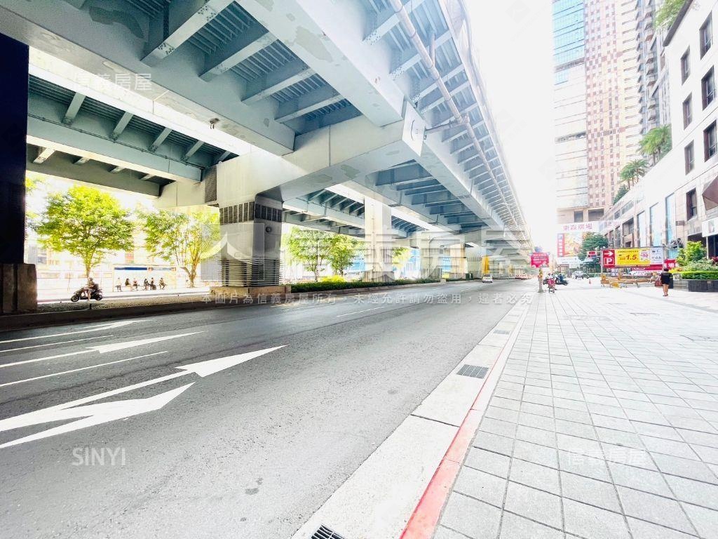 景平捷運一層一戶四房雅寓房屋室內格局與周邊環境