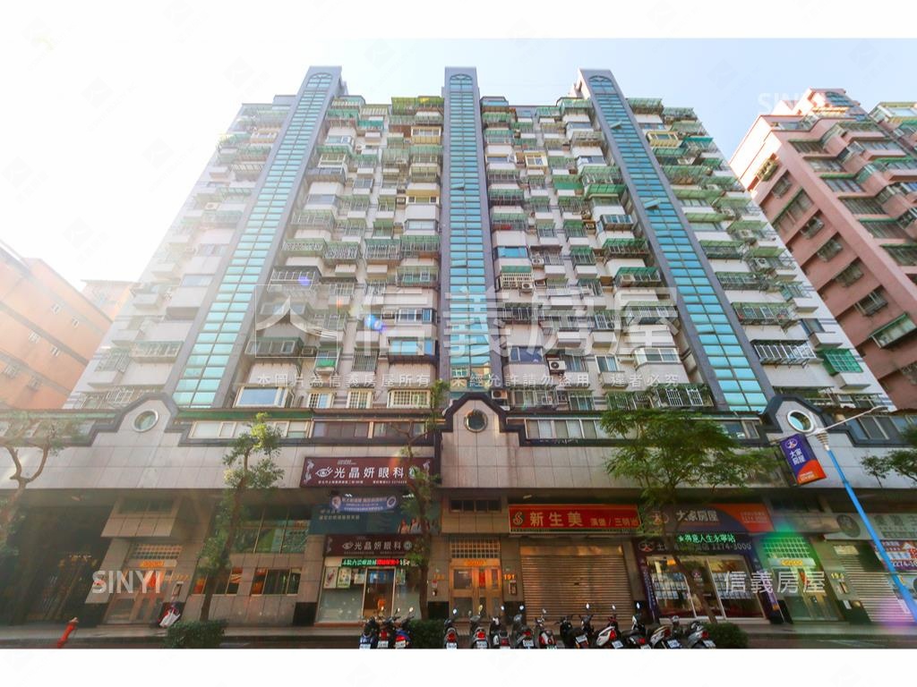 軍翰大帝三房房屋室內格局與周邊環境