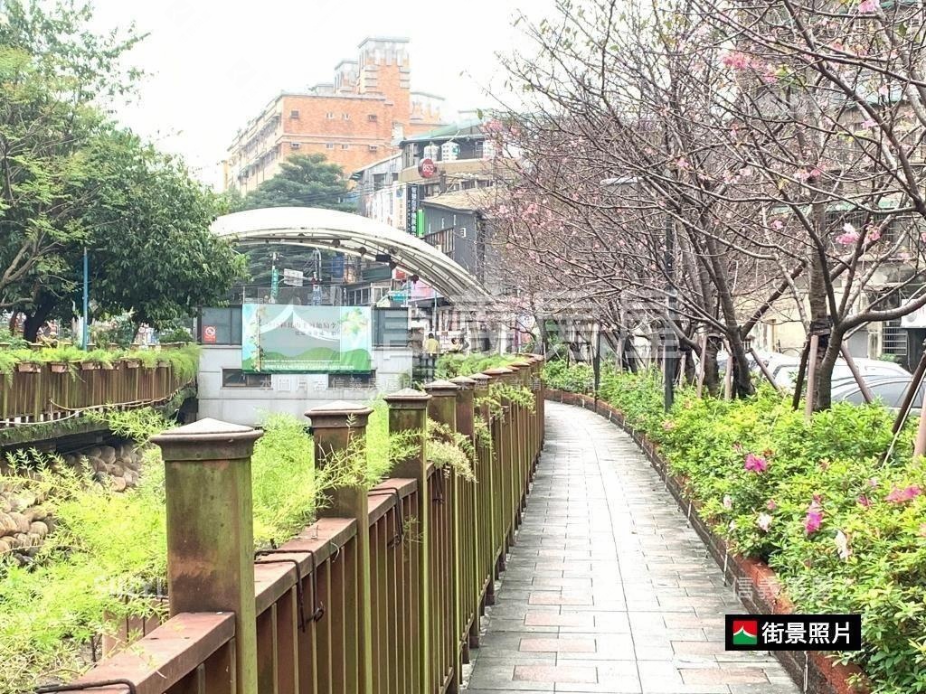 軍翰大帝三房房屋室內格局與周邊環境