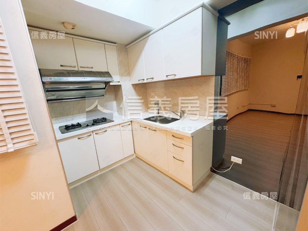 教育大學旁美術館四房車位房屋室內格局與周邊環境