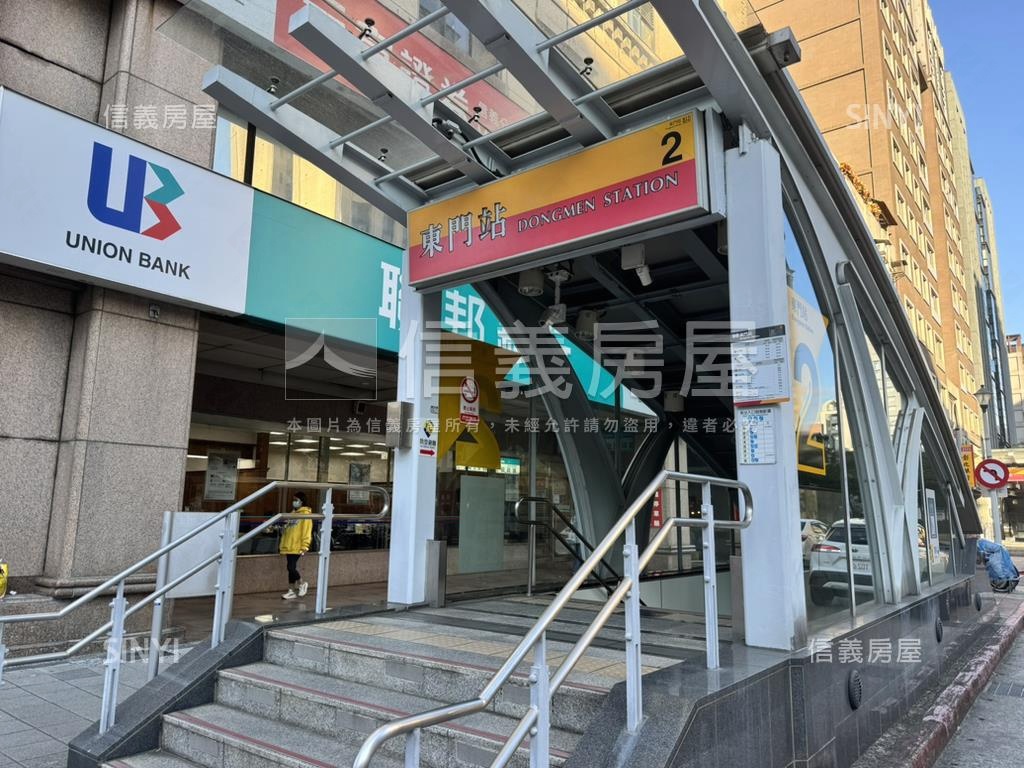信義東門捷運店面房屋室內格局與周邊環境