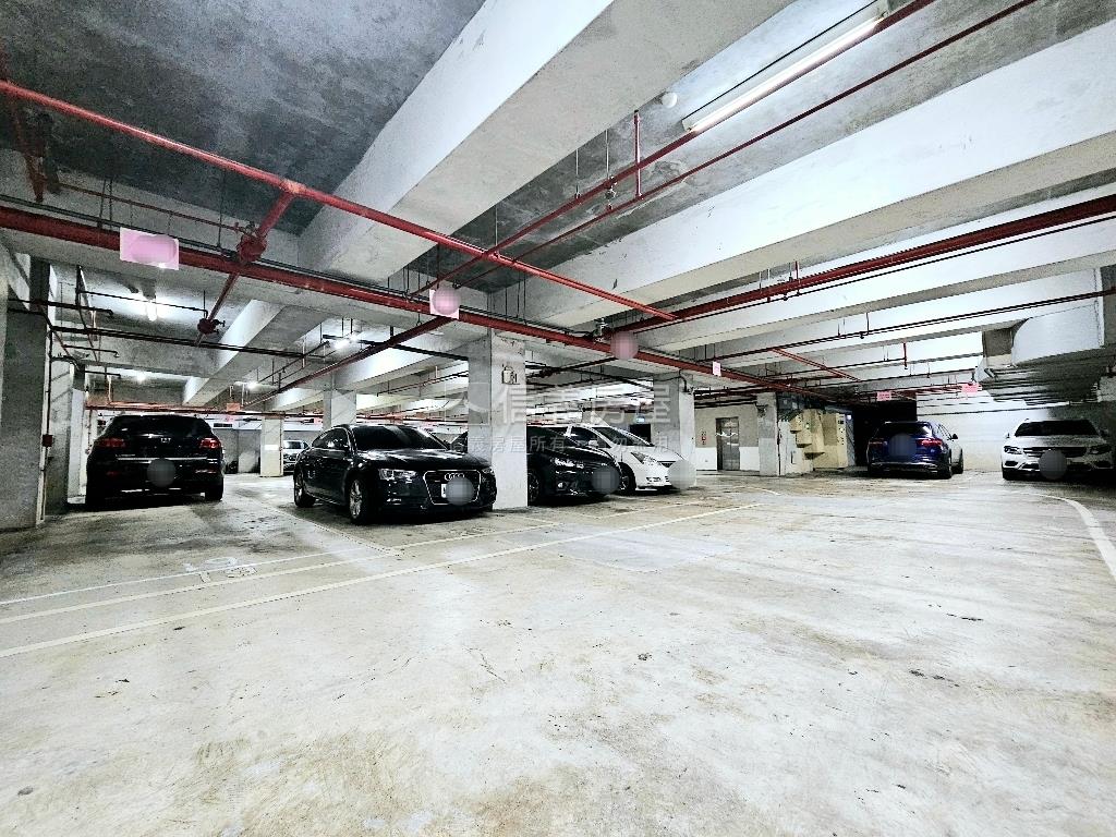 【新案】綠意景觀坡平車位房屋室內格局與周邊環境