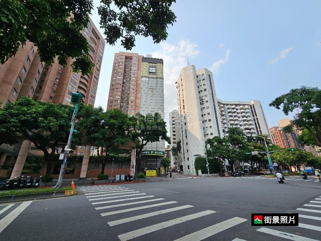 【新案】綠意景觀坡平車位房屋室內格局與周邊環境