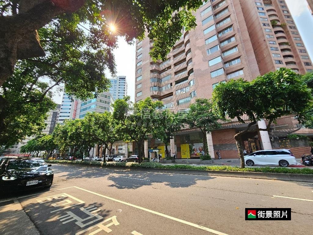 【新案】綠意景觀坡平車位房屋室內格局與周邊環境