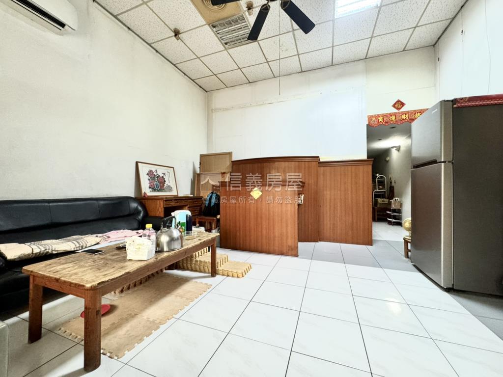 近十三期稀有店住房屋室內格局與周邊環境
