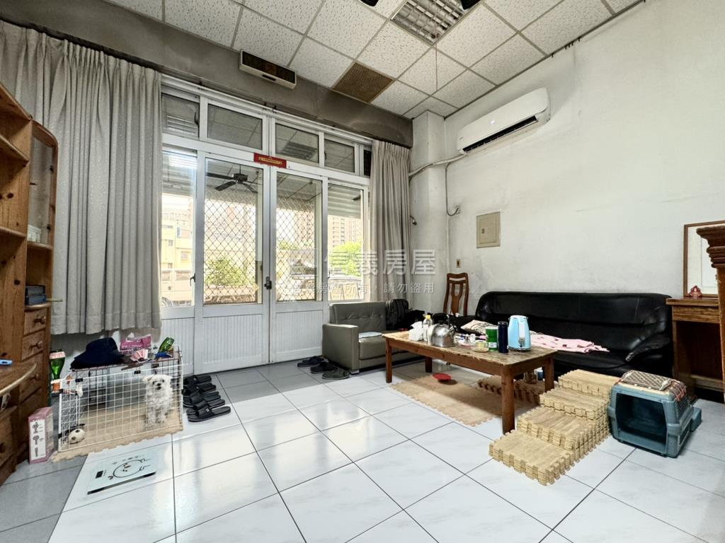 近十三期稀有店住房屋室內格局與周邊環境