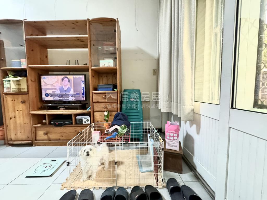 近十三期稀有店住房屋室內格局與周邊環境