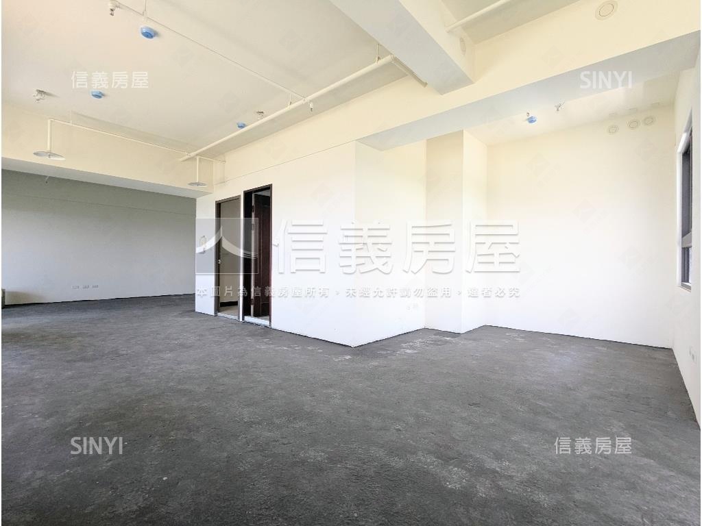 高樓層景觀大坪數半毛胚屋房屋室內格局與周邊環境