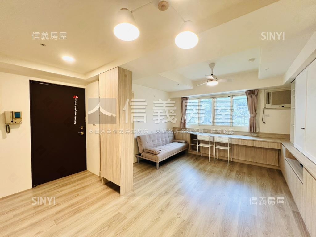 前看山後看碧潭絕美兩房房屋室內格局與周邊環境