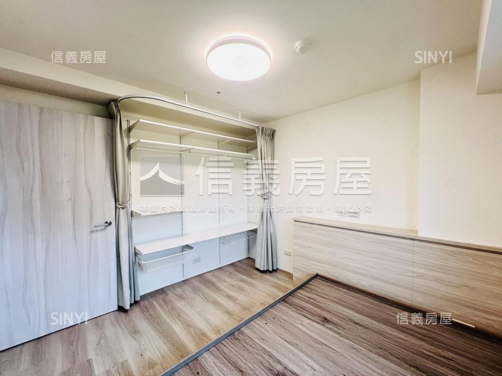 前看山後看碧潭絕美兩房房屋室內格局與周邊環境