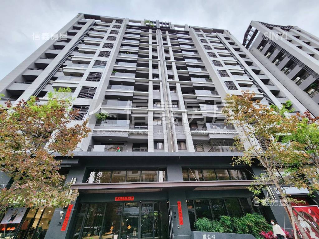 耀文心近捷運三房平面車位房屋室內格局與周邊環境