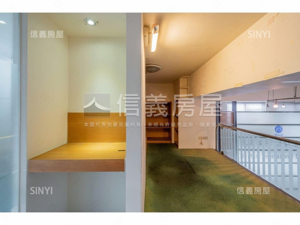 決心出售金華學區挑高大樓房屋室內格局與周邊環境