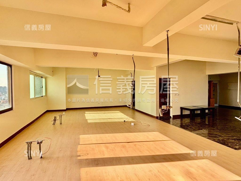 京城雅典至高豪邸附平車房屋室內格局與周邊環境