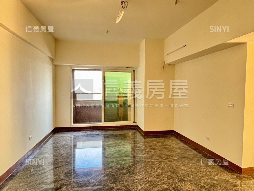 京城雅典至高豪邸附平車房屋室內格局與周邊環境