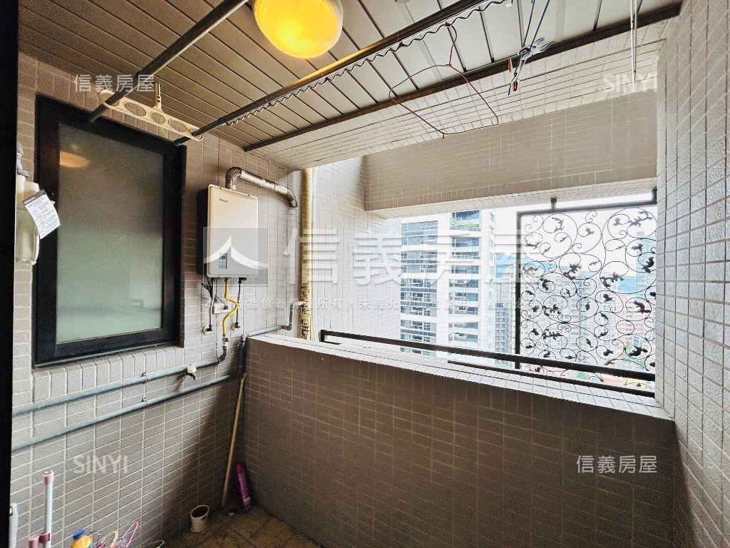 摩納哥邊間高樓景觀車位房屋室內格局與周邊環境