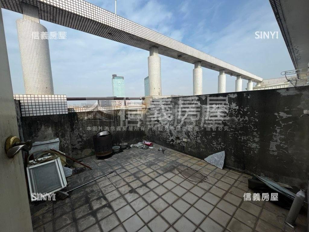 園道第一排樓中樓美屋房屋室內格局與周邊環境