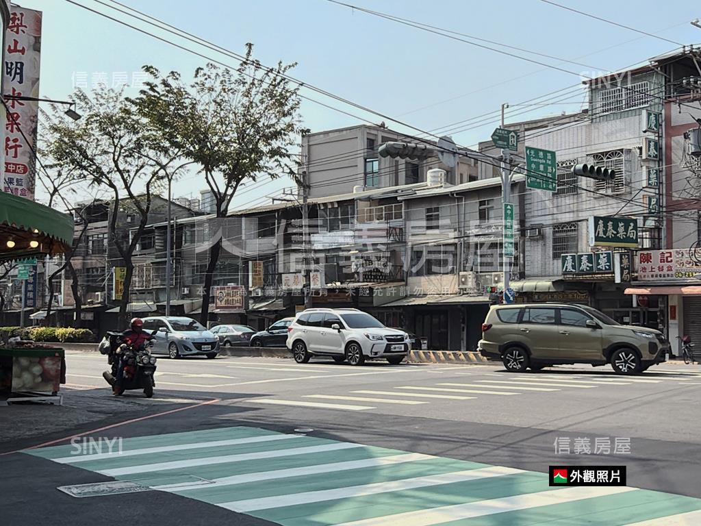 正中山路稀有朝南透店房屋室內格局與周邊環境