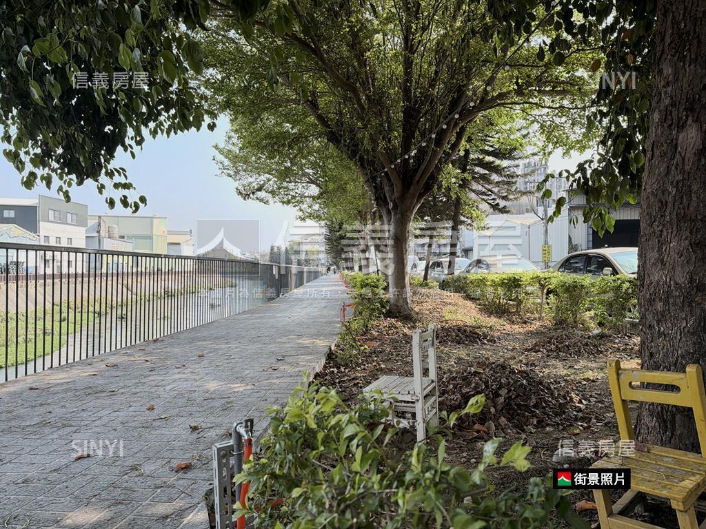 正中山路稀有朝南透店房屋室內格局與周邊環境