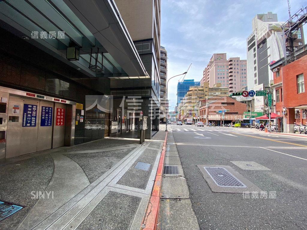 誠意常殷至善園車位釋出房屋室內格局與周邊環境