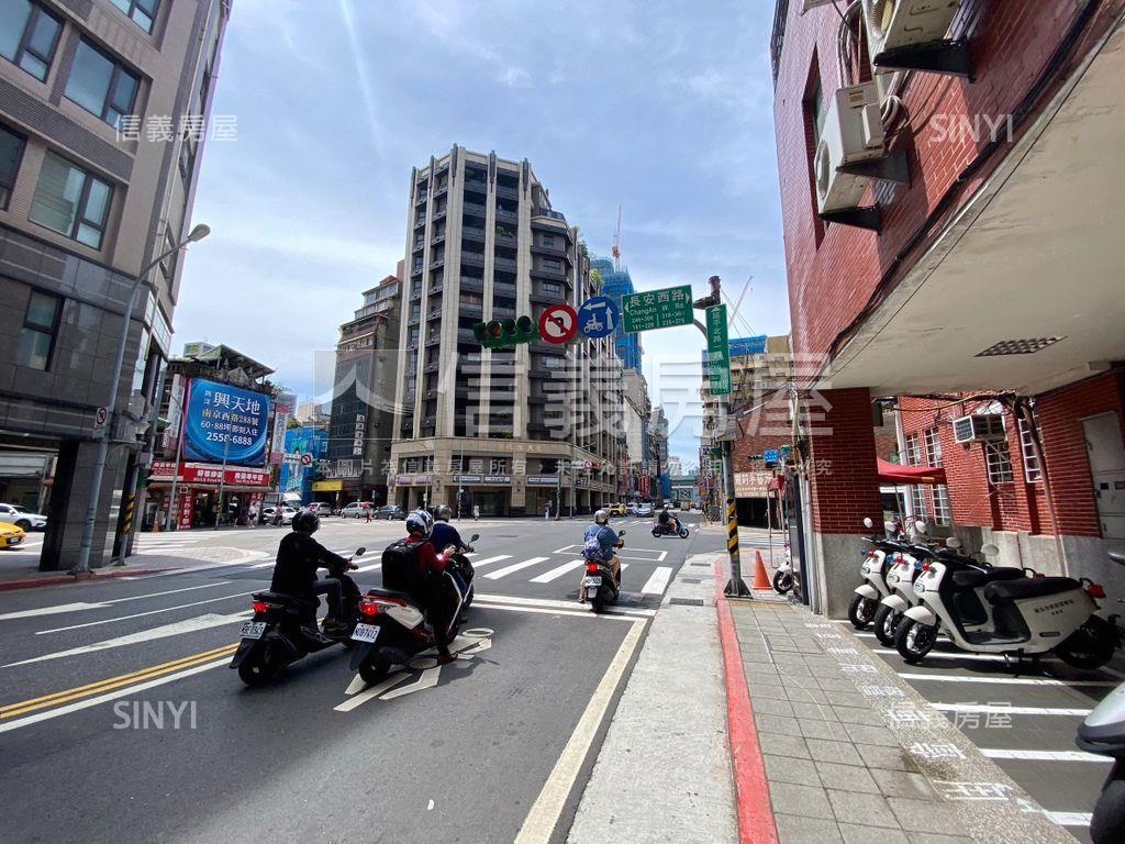 誠意常殷至善園車位釋出房屋室內格局與周邊環境