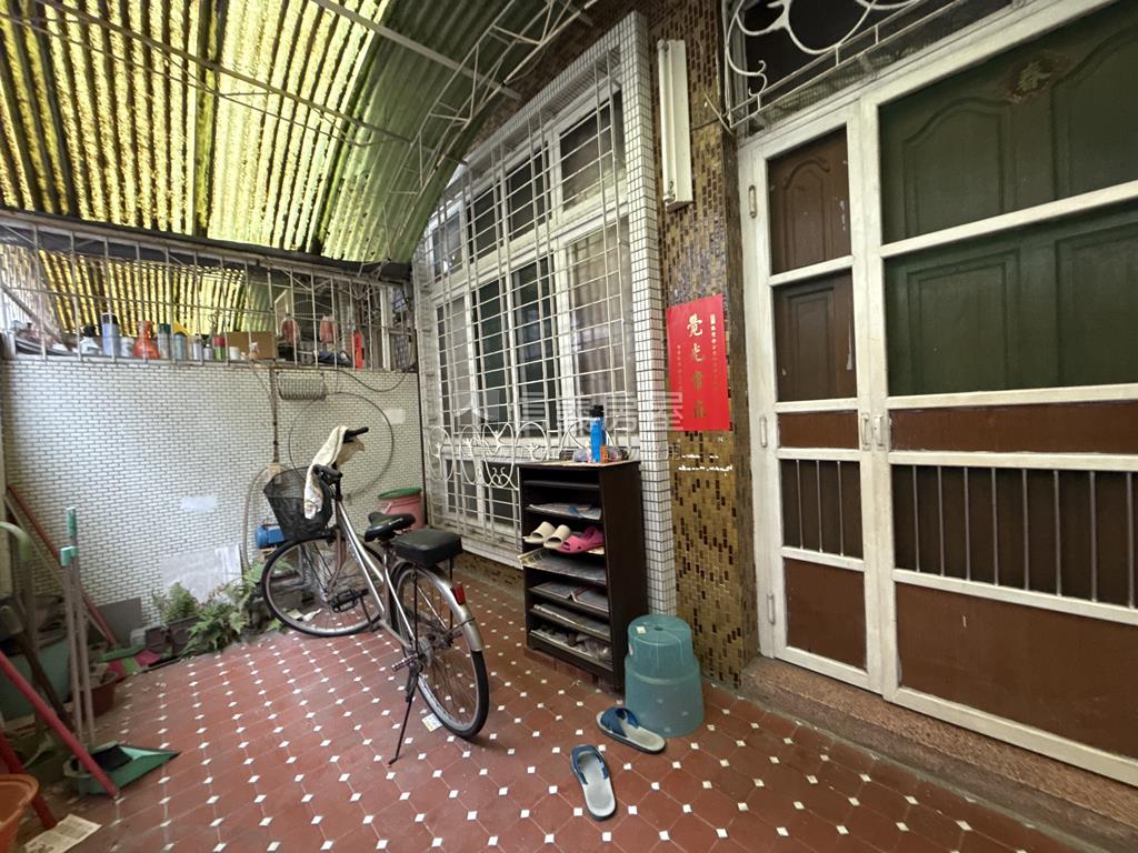 水萍塭公園｜靜巷美透天房屋室內格局與周邊環境