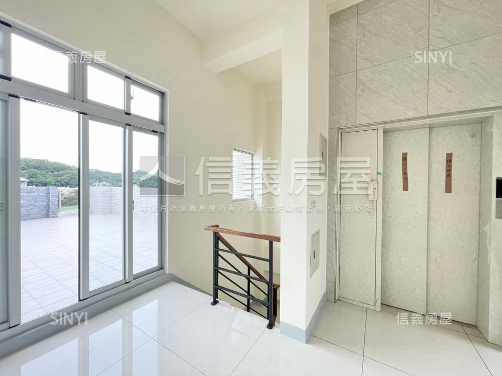北埔全新臨路電梯透店Ｃ房屋室內格局與周邊環境
