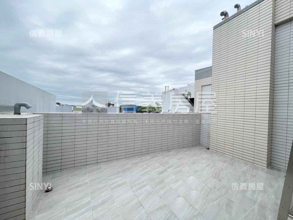 北埔全新臨路電梯透店Ｃ房屋室內格局與周邊環境