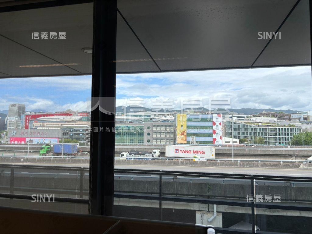 內科整棟企業總部房屋室內格局與周邊環境