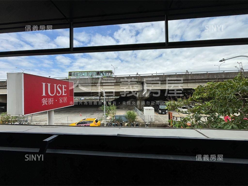 內科整棟企業總部房屋室內格局與周邊環境