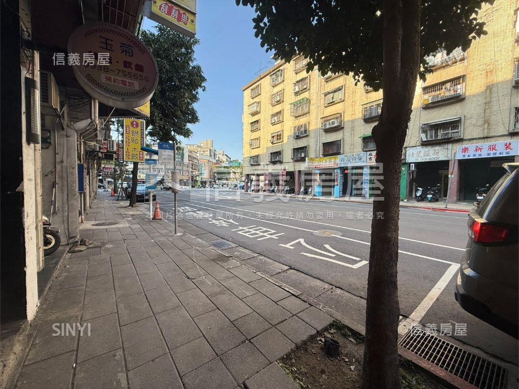 近未來廈安捷運站一樓房屋室內格局與周邊環境