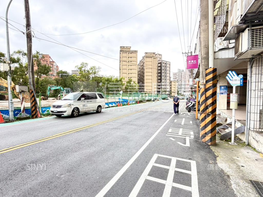 新店安忠路置產美寓房屋室內格局與周邊環境