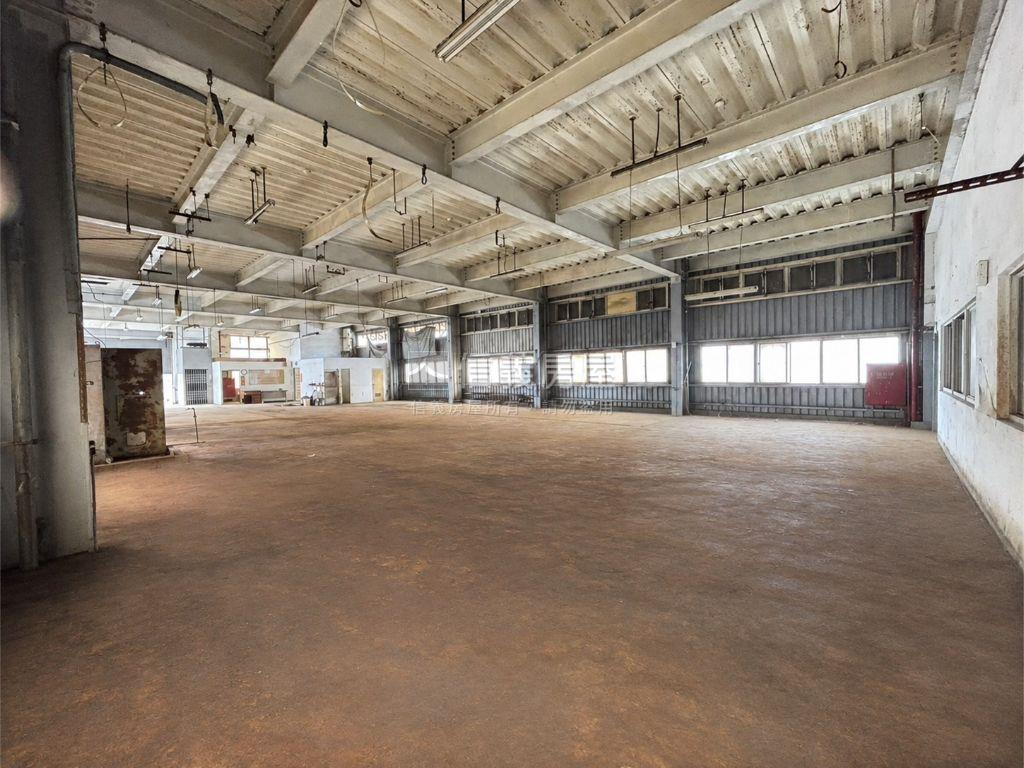 大園工業區ＲＣ挑高美廠房房屋室內格局與周邊環境