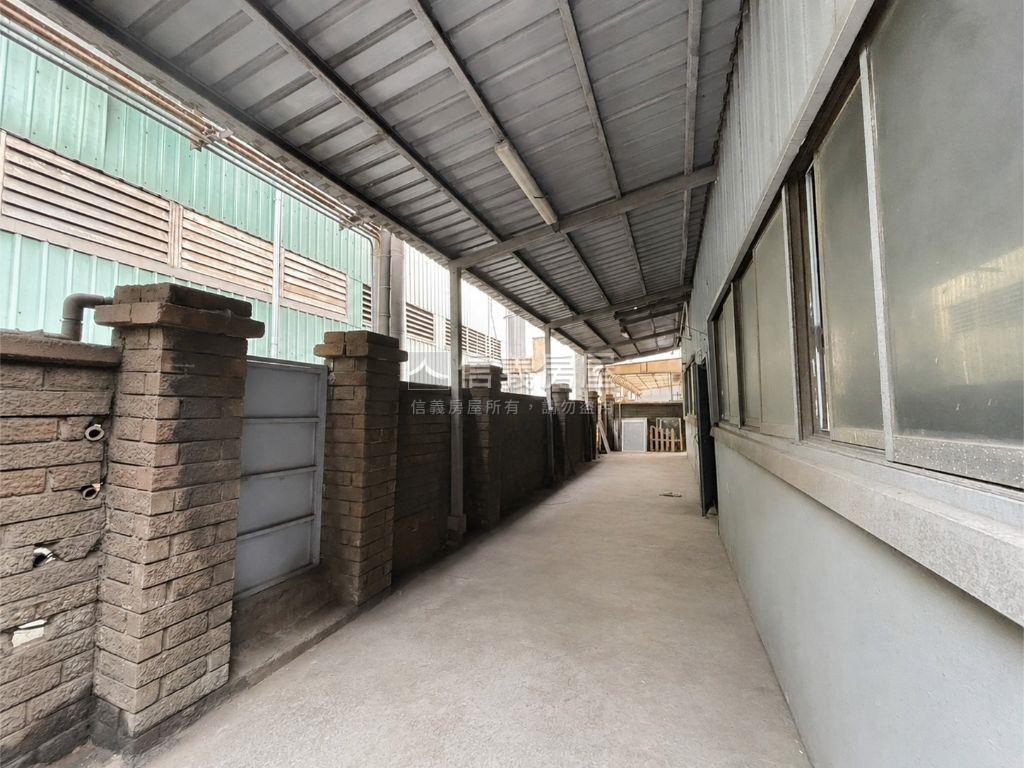 大園工業區ＲＣ挑高美廠房房屋室內格局與周邊環境