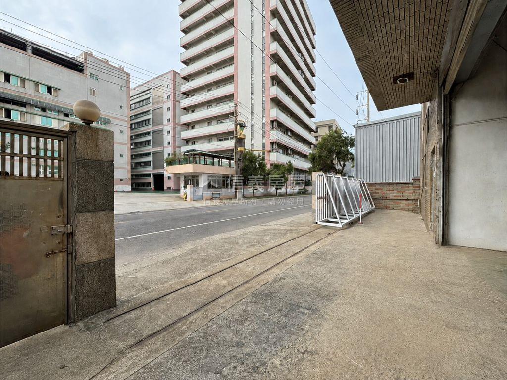 大園工業區ＲＣ挑高美廠房房屋室內格局與周邊環境