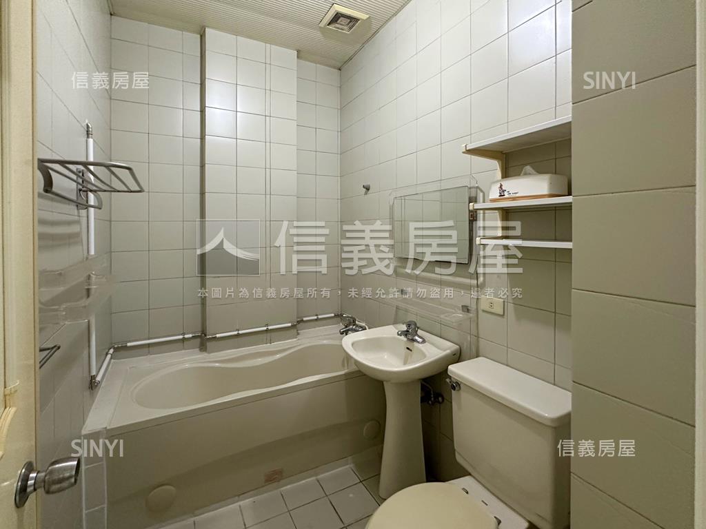 風雅頌一樓四房車位美屋房屋室內格局與周邊環境