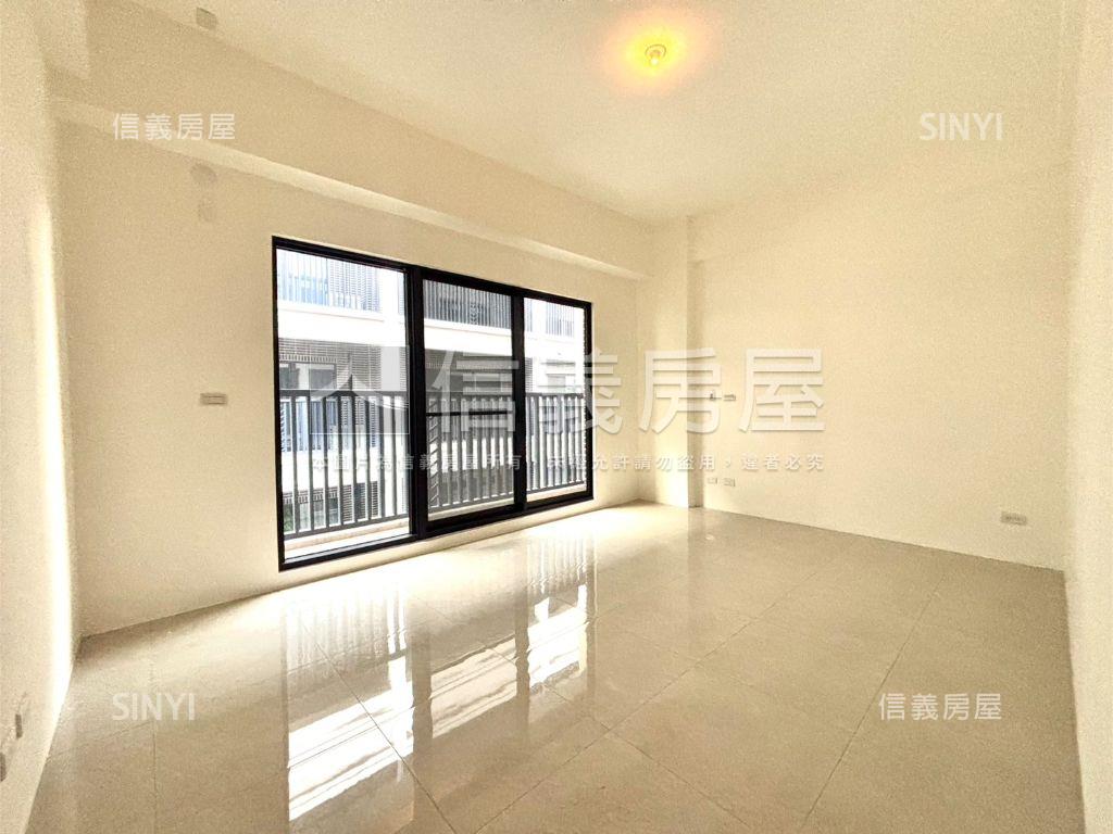 大學森全新未住美雙車墅房屋室內格局與周邊環境