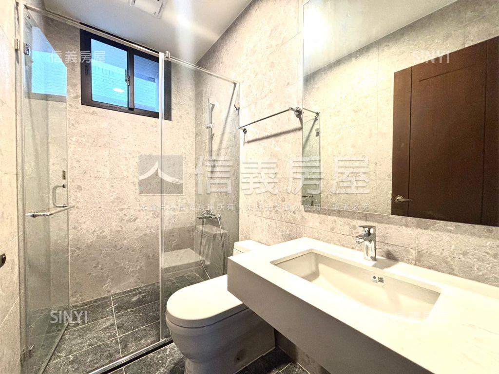 大學森全新未住美雙車墅房屋室內格局與周邊環境