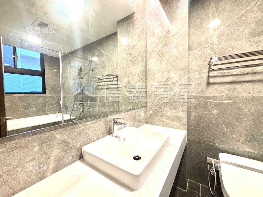 大學森全新未住美雙車墅房屋室內格局與周邊環境