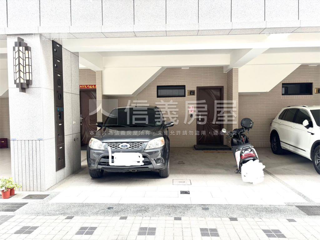 大學森全新未住美雙車墅房屋室內格局與周邊環境