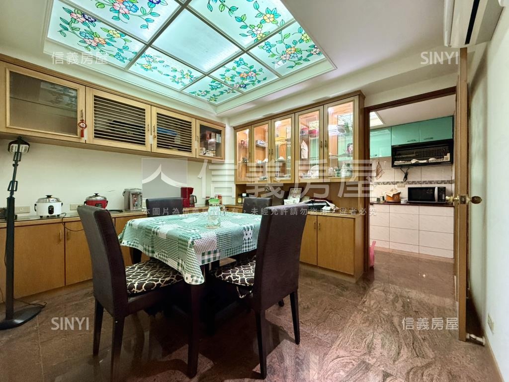 稀有竹圍站對面站前尊龍房屋室內格局與周邊環境