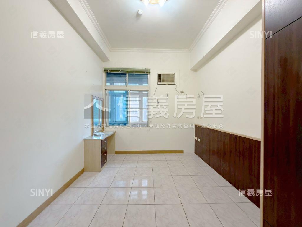 新視窗方正成家四房車位房屋室內格局與周邊環境