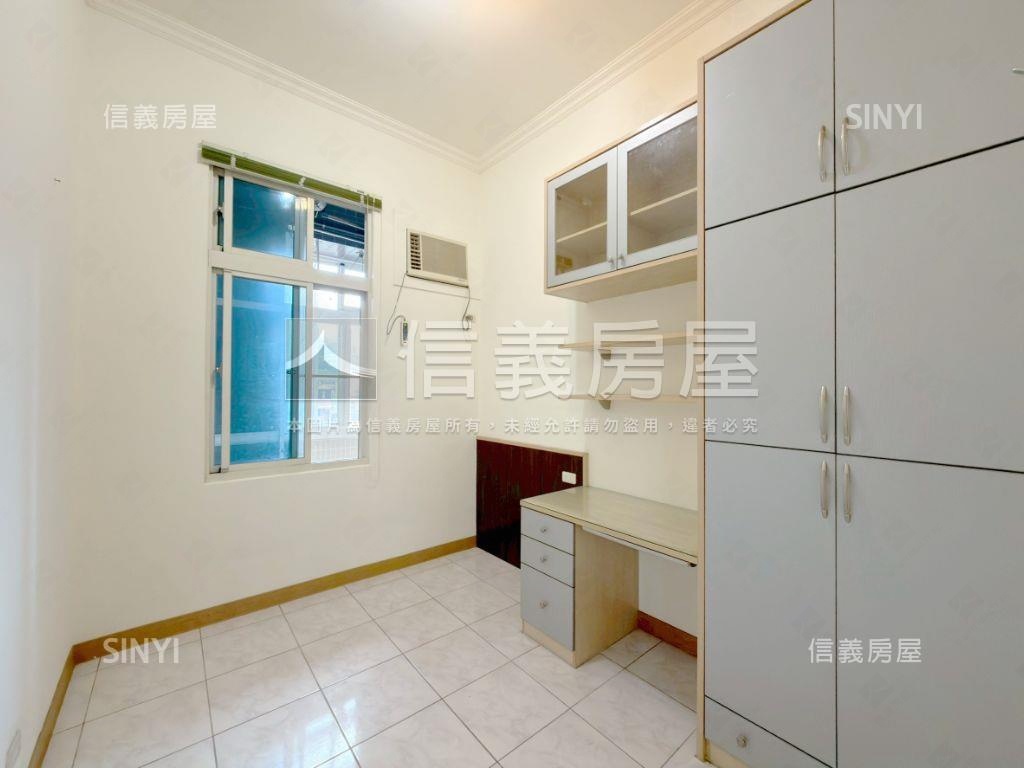 新視窗方正成家四房車位房屋室內格局與周邊環境