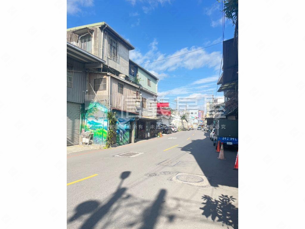 安豐段近捷運土地房屋室內格局與周邊環境