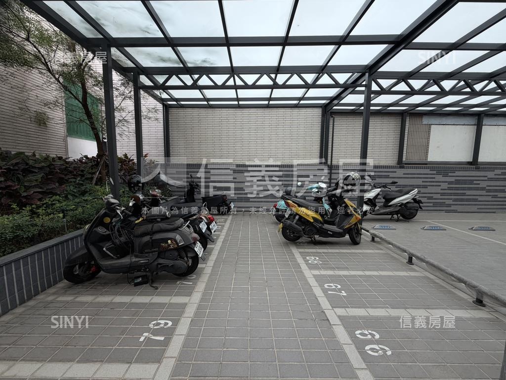 楠梓核心｜雙套兩房平車宅房屋室內格局與周邊環境